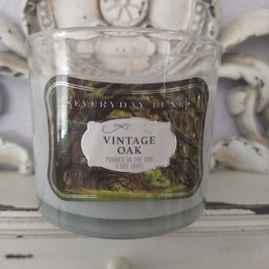 Everyday Luxe Vintage Oak Mini Candle